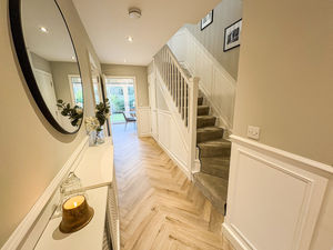 Photo 9- click for photo gallery